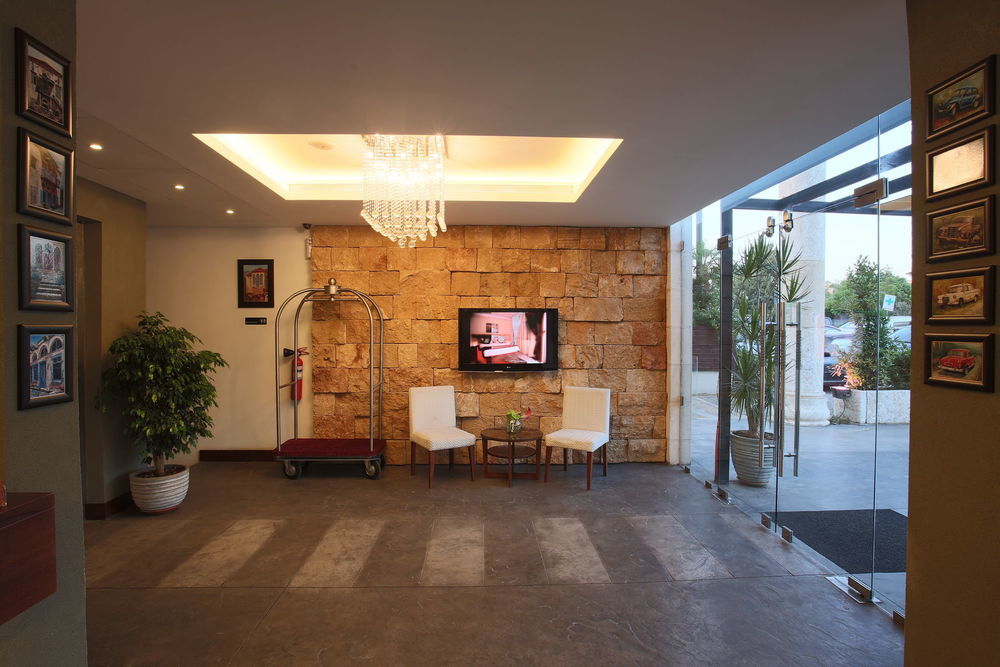 Monoberge Hotel Byblos Exterior photo