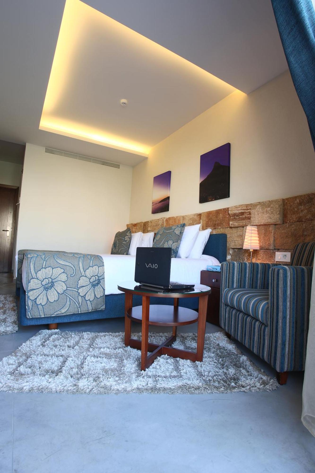 Monoberge Hotel Byblos Room photo