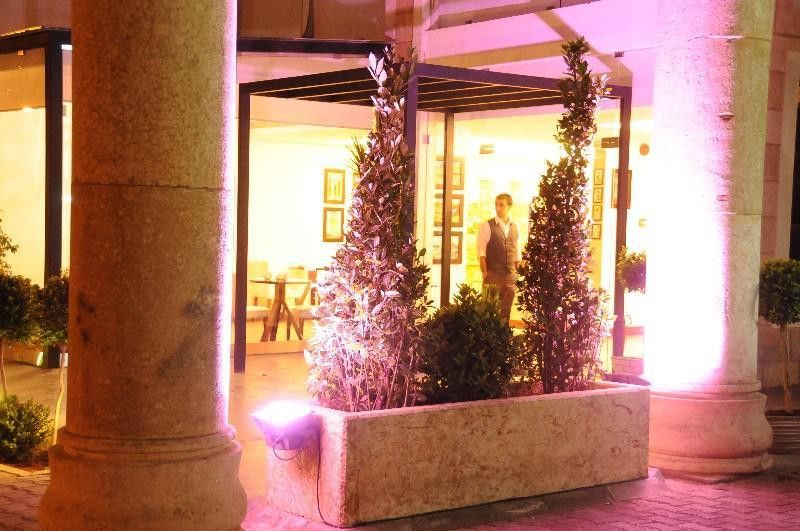Monoberge Hotel Byblos Exterior photo